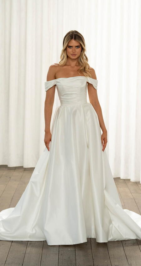 Jednoduché svatební šaty Madi Lane Taine